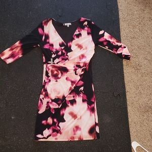 Flattering Jennifer Lopez dress